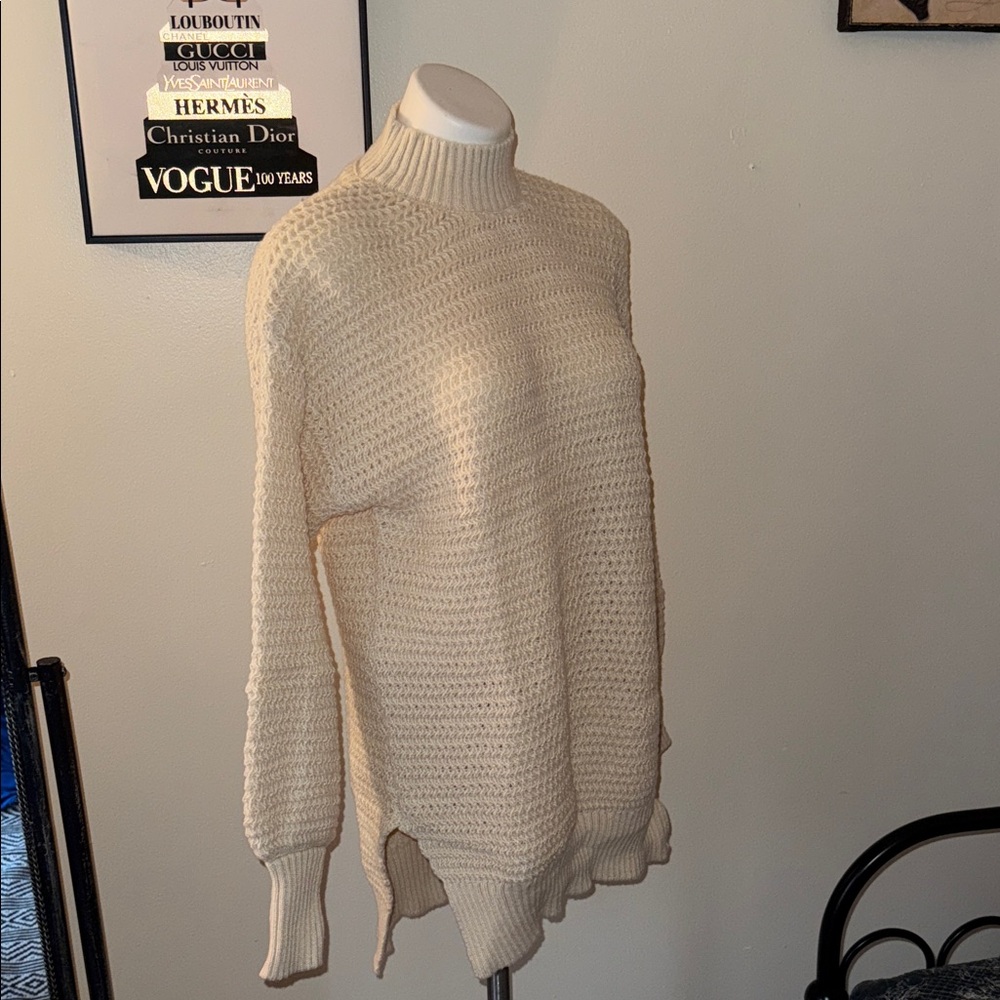 Cozy Cream Knit Sweater - Picture 6 of 6